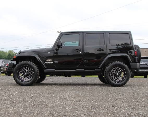 💪LIFTED🔥2011 JEEP WRANGLER UNLIMITED 4X4 SAHARA - PURE GRIT WHEELS for sale in KERNERSVILLE, NC – photo 3