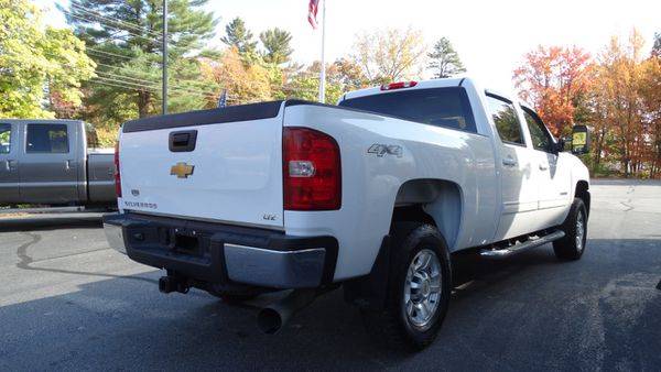 2010 Chevrolet Chevy Silverado 2500HD LTZ Crew Cab 4WD - Best Deal on for sale in Hooksett, NH – photo 4