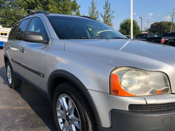 3rd Row! 2004 Volvo XC90! AWD! One Owner! Loaded! for sale in Ortonville, OH – photo 12