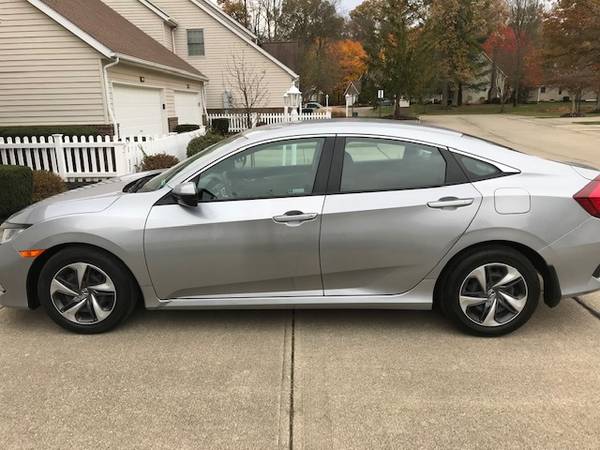 2019 HONDA CIVIC LX WITH HONDA SENSING super clean, priced low to for sale in Cleveland, OH – photo 9