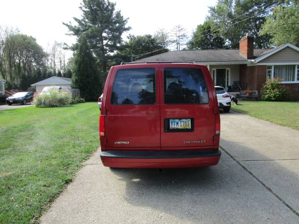 1999 Chevy Astro Van for sale in Akron, OH – photo 3
