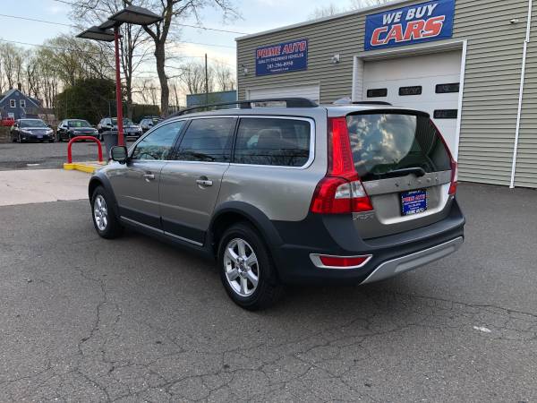 2013 Volvo XC70 3 2 AWD Bluetooth BLIS - - by for sale in Bethany, CT – photo 3
