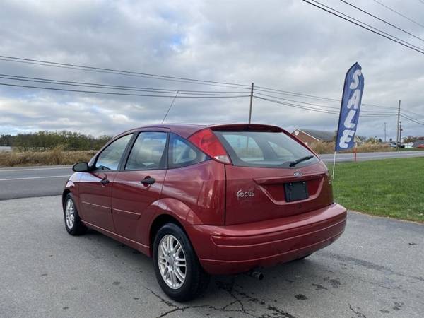 2003 Ford Focus ZX5 4dr Hatchback - cars & trucks - by dealer -... for sale in Wrightsville, PA – photo 9