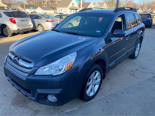 2014 Subaru Outback Premium *86K Low-Miles!* - cars & trucks - by... for sale in Lincoln, MO – photo 4