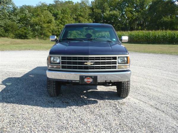 1993 Chevy 2500 4x4 truck. Very Solid SURVIVOR - cars & trucks - by... for sale in Hummels Wharf, PA – photo 3