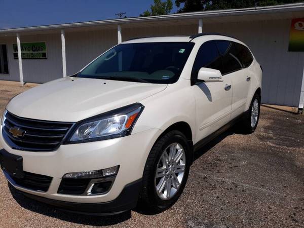 2013 CHEVY TRAVERSE LT DUAL SUNROOFS 3RD ROW HEATED SEATS JUST... for sale in Camdenton, MO – photo 3
