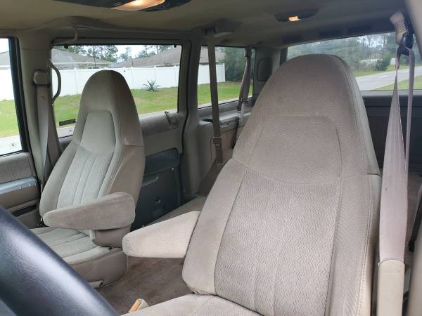 2000 GMC Safari SLE Tinted Glass Cold AC - cars & trucks - by owner... for sale in Palm Coast, FL – photo 11