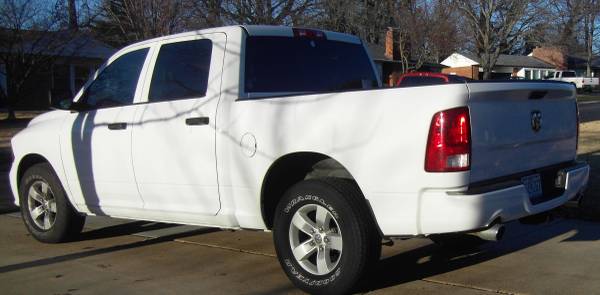 2017 RAM 1500 QUAD CAB, INSPECTED 22500 OBO - - by for sale in Saint Louis, MO – photo 6