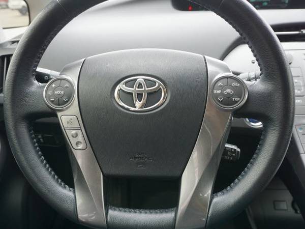 2015 Toyota Prius 5dr HB Four (Natl) - - by dealer for sale in North muskegon, MI – photo 12