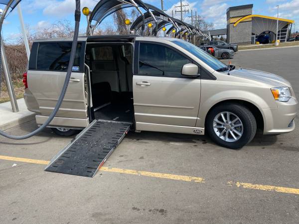 2016 Dodge Caravan SXT-Beige-Handicap Accessible for sale in detroit metro, MI – photo 12