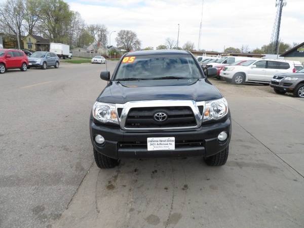 2005 Toyota Tacoma Double 128 Auto 4WD New Frame 221, 954 miles for sale in Waterloo, IA – photo 2