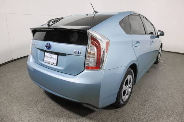 2015 Toyota Prius, Sea Glass Pearl - cars & trucks - by dealer -... for sale in Wall, NJ – photo 5