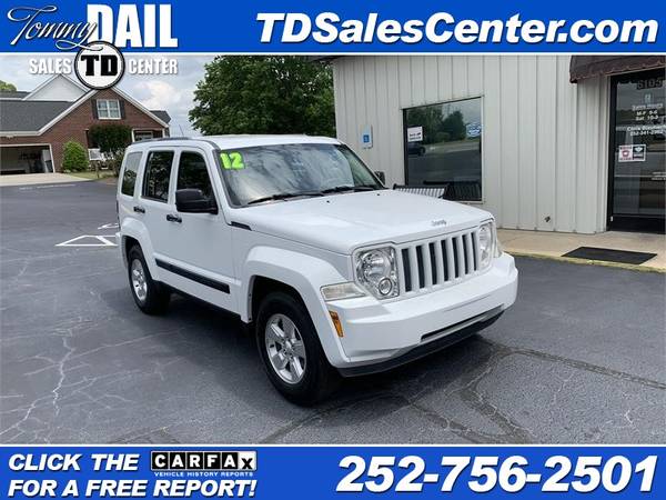 2012 JEEP LIBERTY SPORT - - by dealer - vehicle for sale in Farmville, NC – photo 3