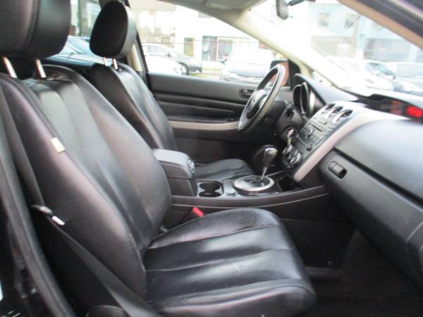 2011 Mazda CX-7 I Touring **Sunroof/Cold AC/Clean Title & New Tires... for sale in Roanoke, VA – photo 20