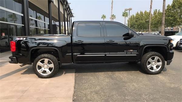 2018 Chevrolet Silverado 1500 Crew Cab With ONLY 15K Miles - cars &... for sale in Fresno, CA – photo 3