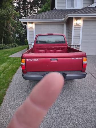 Toyota Tacoma 2002 for sale by owner for sale in Bothell, WA – photo 4