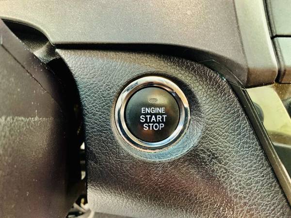 2015 Toyota Sienna - - by dealer - vehicle automotive for sale in Clarksville, TN – photo 20