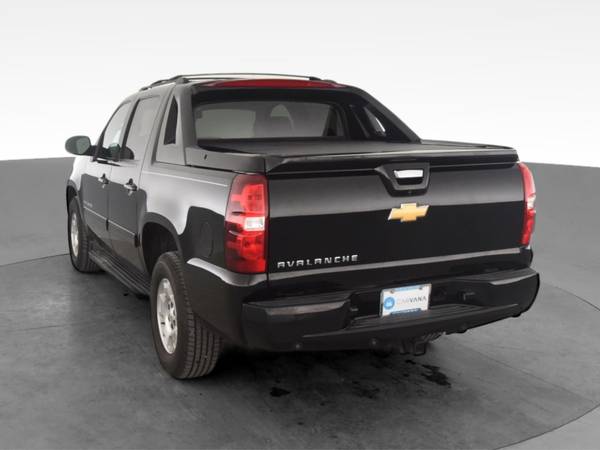2012 Chevy Chevrolet Avalanche LT Sport Utility Pickup 4D 5 1/4 ft -... for sale in Providence, RI – photo 8