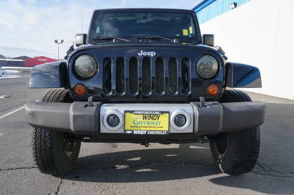 2011 Jeep Wrangler Unlimited Sahara 4X4 MANUAL - - by for sale in Kittitas, WA – photo 2
