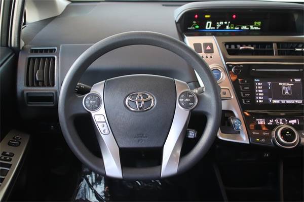 2017 Toyota Prius v hatchback Dublin for sale in Dublin, CA – photo 14