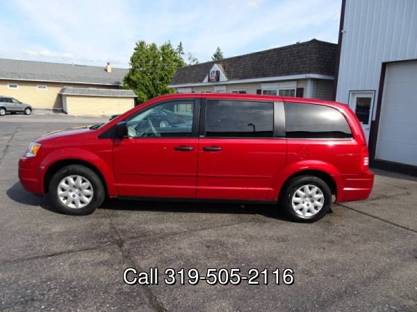 2008 Chrysler Town & Country 4dr Wgn LX - cars & trucks - by dealer... for sale in Waterloo, IA – photo 3