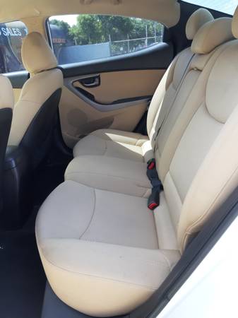 HYNDAI ELANTRA AÑO 2011 - cars & trucks - by owner - vehicle... for sale in Miami, FL – photo 7