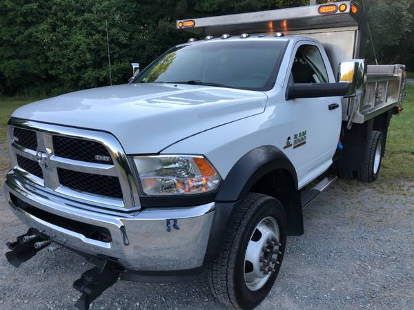 2018 Ram 5500 Dump Truck DIESEL 4x4 - - by dealer for sale in Peachland, VA – photo 2