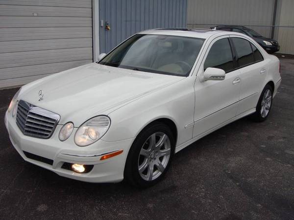 2008 Mercedes Benz E Class For Sale for sale in Other, Other – photo 2