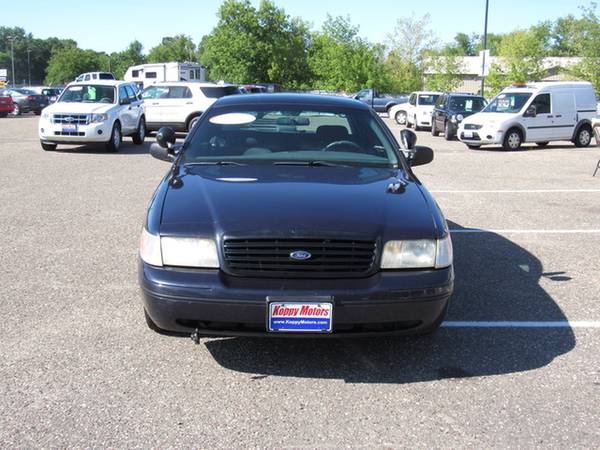 2000 Ford Crown Victoria for sale in Forest Lake, MN – photo 3