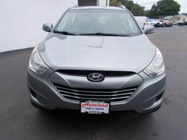 2010 Hyundai Tucson GLS - All Wheel Drive - Leather for sale in West Warwick, CT – photo 3