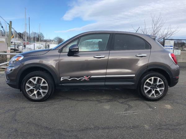 2016 FIAT 500X Trekking - cars & trucks - by dealer - vehicle... for sale in Larchmont, NY – photo 4