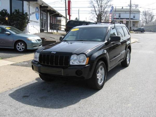 2007 Jeep Grand Cherokee Laredo 4WD - Super Low Payment! - cars & for sale in Prospect Park, DE – photo 3
