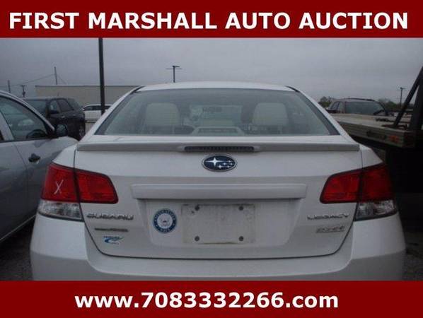 2011 Subaru Legacy 2 5i Prem AWP - Auction Pricing for sale in Harvey, IL – photo 5