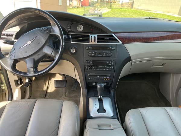 2005 Chysler Pacifica - cars & trucks - by owner - vehicle... for sale in Elkhorn, NE – photo 6