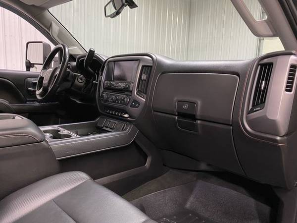 2015 GMC Sierra 2500 HD Crew Cab - Small Town & Family Owned! for sale in Wahoo, NE – photo 10