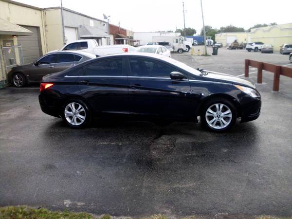2011 Hyundai Sonata GLS Auto - cars & trucks - by dealer - vehicle... for sale in Fort Lauderdale, FL – photo 9
