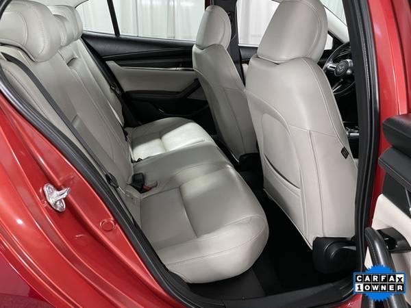 2019 MAZDA Mazda3 Select Compact Sedan Backup Camera - cars for sale in Parma, NY – photo 8