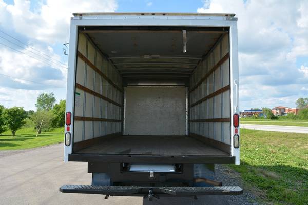 Box Truck Liquidation Sale for sale in Rockford, IL – photo 11