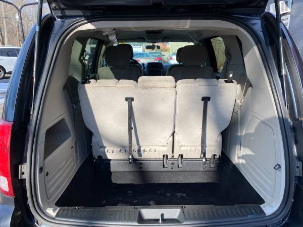 2014 Dodge Grand Caravan SE - cars & trucks - by owner - vehicle... for sale in Holly, MI – photo 12