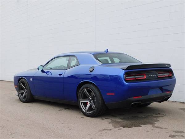 2019 Dodge Challenger SRT Hellcat coupe - BAD CREDIT OK! for sale in Southfield, MI – photo 5