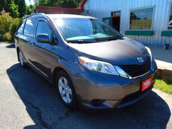2011 *Toyota* *Sienna* *LE* - cars & trucks - by dealer - vehicle... for sale in Alexandria, SD – photo 2