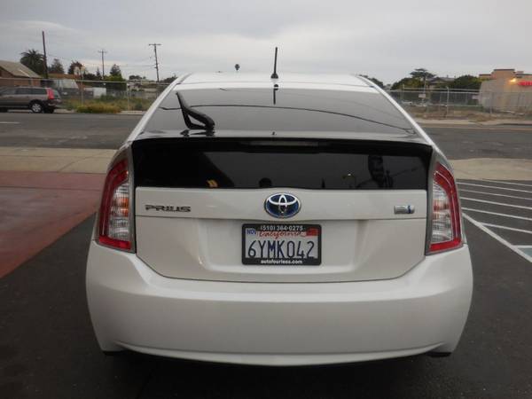 2012 Toyota Prius 4D Hatchback - - by dealer - vehicle for sale in Fremont, CA – photo 5