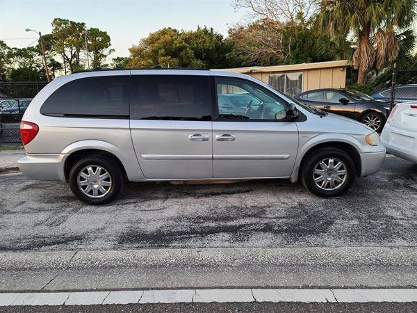 2006 Chrysler Town Country Touring Guaranteed Credit Appr - cars &... for sale in SAINT PETERSBURG, FL – photo 4
