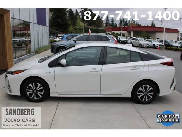 2019 Toyota Prius Plug-In Advanced - - by dealer for sale in Lynnwood, WA – photo 8