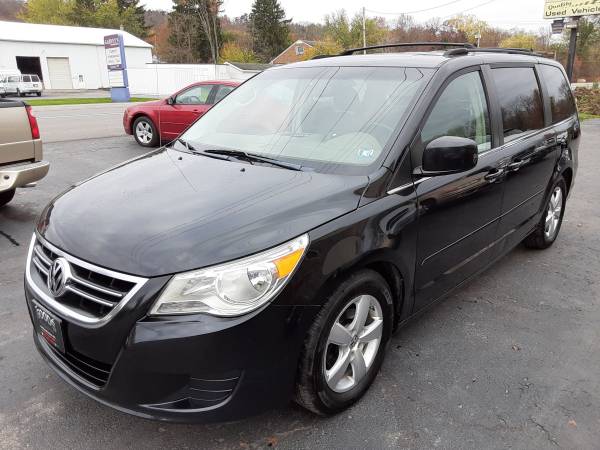 09 VW Routan SE - cars & trucks - by dealer - vehicle automotive sale for sale in Northumberland, PA – photo 2
