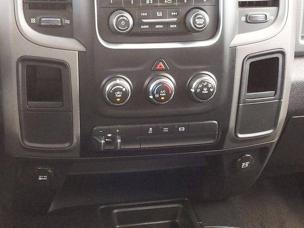 2013 Ram 3500 Tradesman DRIVE TODAY! - - by dealer for sale in Pleasanton, TX – photo 19