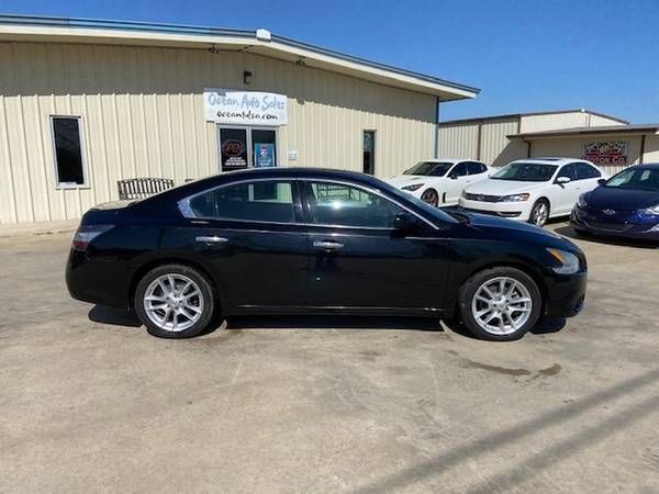 2013 Nissan Maxima 4dr Sdn 3 5 SV FREE CARFAX for sale in Catoosa, AR – photo 3