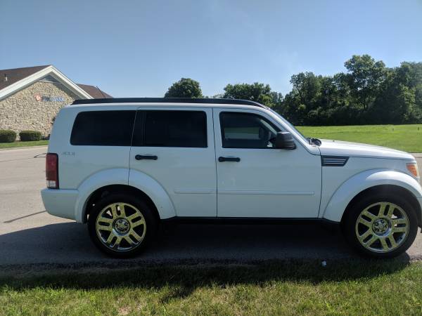 2011 Dodge Nitro - cars & trucks - by dealer - vehicle automotive sale for sale in McCordsville, IN