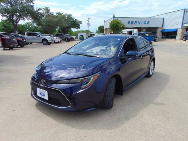 2020 Toyota Corolla Xle ( Mileage: 21, 652! - - by for sale in Devine, TX – photo 3