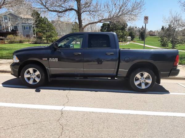 2014 RAM 1500 ST 4D 5 1/2 Bed 37, 000 miles NEW TIRES! - cars & for sale in Englewood, CO – photo 4